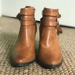 Leila stone tan booties